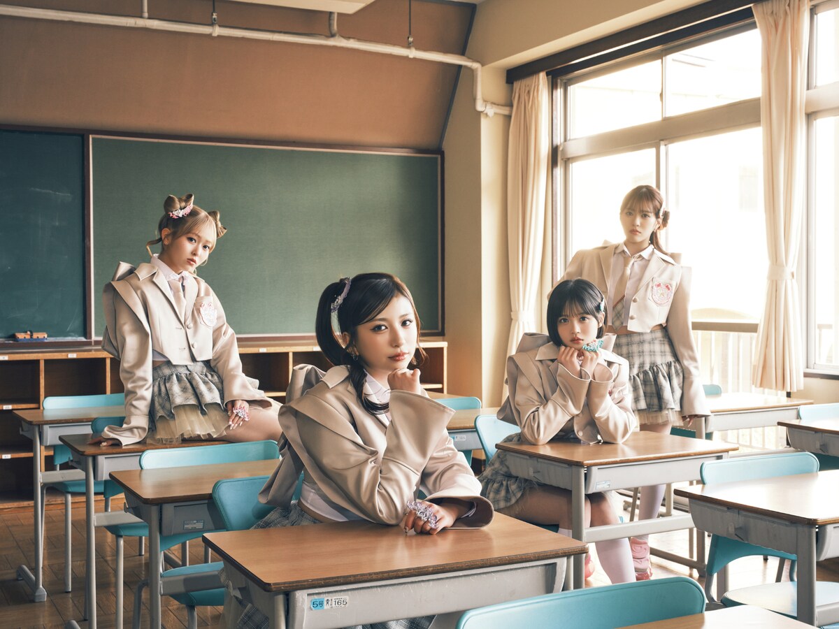 【在庫SALE】さくら学院 掲載24ページ分（ポスターサイズ）#7666 onefive「SAKURAIZATION」第2弾楽曲発表 さくら学院「ベリシュビッッ