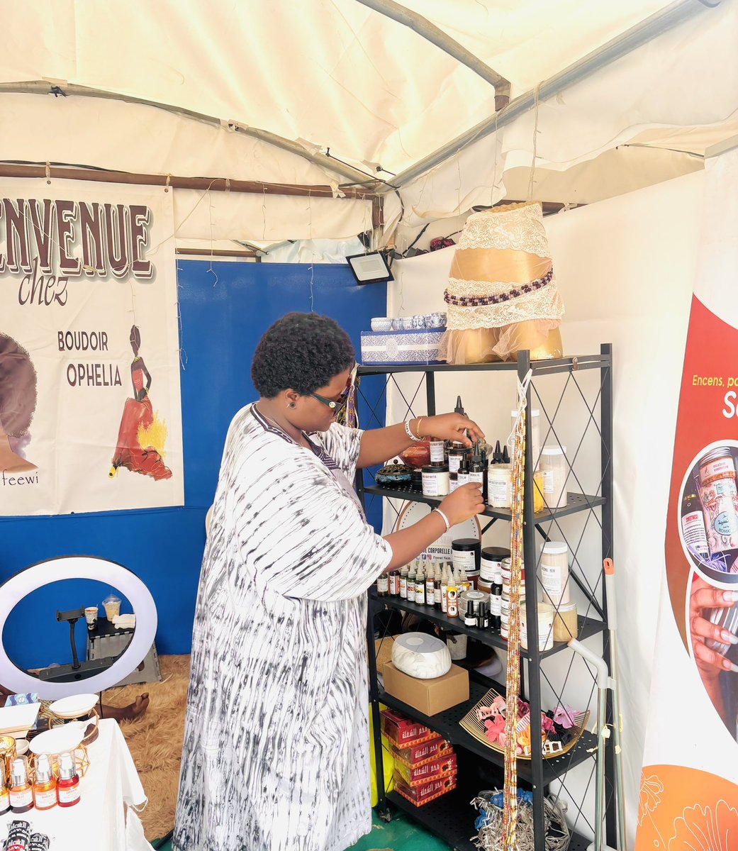 afrofeewi's tweet photo. Jusqu'au 26 mai 2026, retrouvez-nous à la : Grande Foire de la Tabaski aux Parcelles Assainies ❤️ https://t.co/g1bUz49G8t