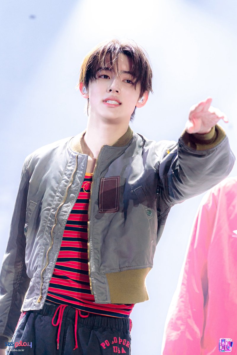 seonghyeon pics tweet media