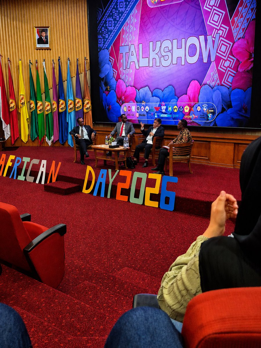 nalianya_simba's tweet photo. Pushed the Africa Day dialogue beyond diplomatic constructivism to the hard truth of the extractive economy. Opened a frontier on how structural political economy and South-South integration can solve state fragility without "strings-attached" external aid. 
@mactembele
#UNPAD https://t.co/M236MXO0X8