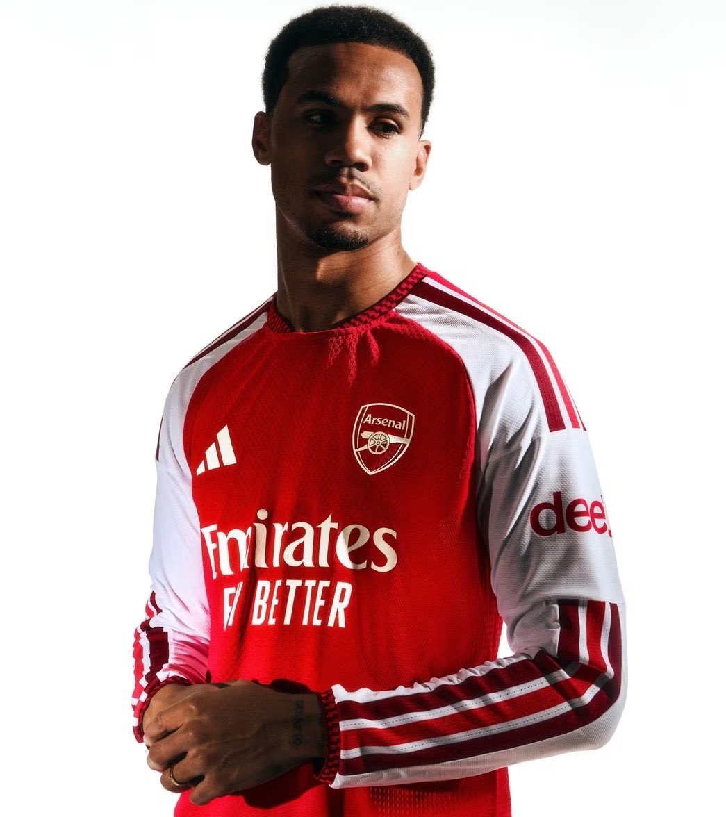 EPL World tweet media