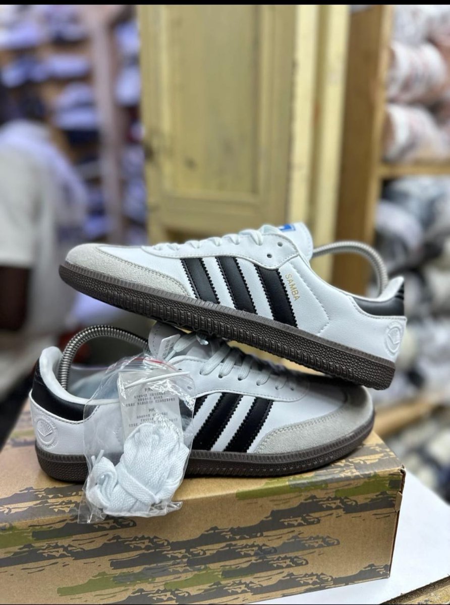 Fishwear2020's tweet photo. 📷item-Samba
📷size-38-42
📷price ksh.2200
📷We are located at Royal Palms building 2nd floor, shop AF13 wing A, along Ronald Ngala street ,Nairobi
📷0702376919 call/WhatsApp/text

#safinafist #kenyanauthors #epra #drake #jubileecoup #emuruadikirr #rejectfuelprices #ruto https://t.co/HChBHpk2vO
