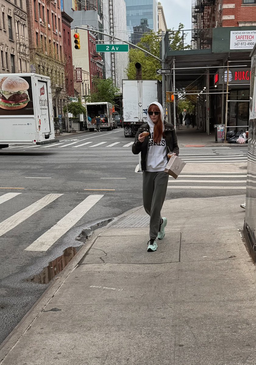 Elouise Elliott • New York | Birthday Month tweet media