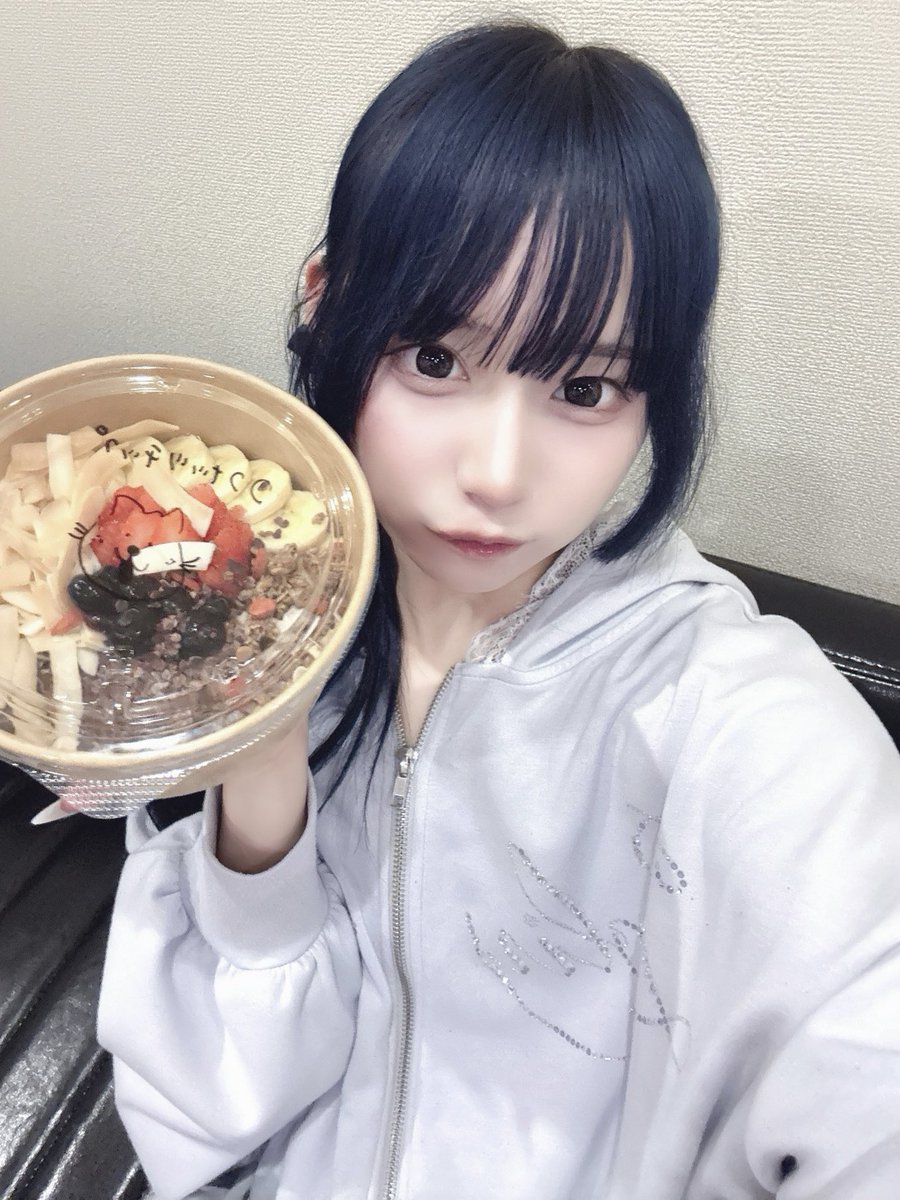 安楽主義 tweet media