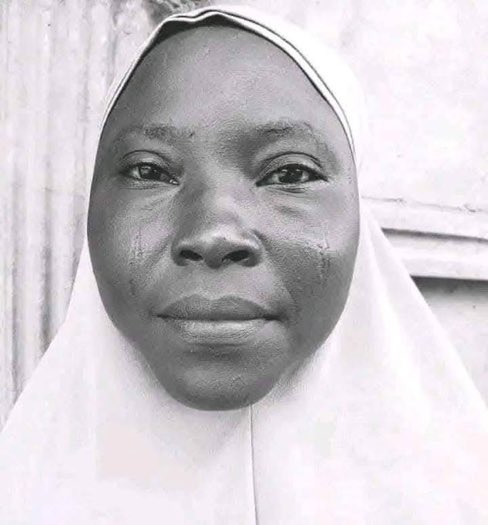 gumseewadaa's tweet photo. Meet malama Hajara who built a big masjid in mokwa Nijer state 🙏🏽 https://t.co/1KlWEFs2yF