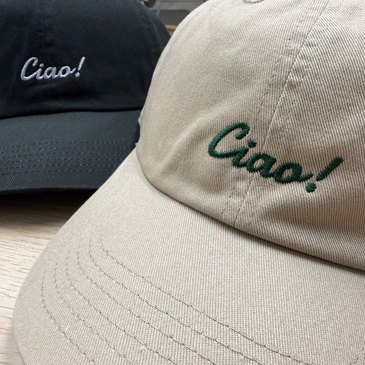 factoryflake's tweet photo. バルニバービ様からのご依頼でCaffe&amp;Pizza LOCALEさんのグッズ製作のお手伝いをさせていただきました。

#factoryflake #刺繍 #オリジナル刺繍 #オリジナルグッズ #南堀江 #balnibarbi #バルニバービ #出雲 #出雲観光 #出雲カフェ #オープン #ロカーレ https://t.co/VgFjiUSQM8