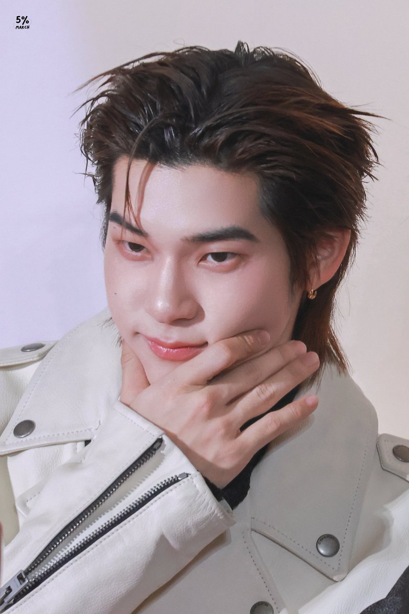 𝟱% 𝗺𝗮𝗿𝗰𝗵 — 🧸 tweet media