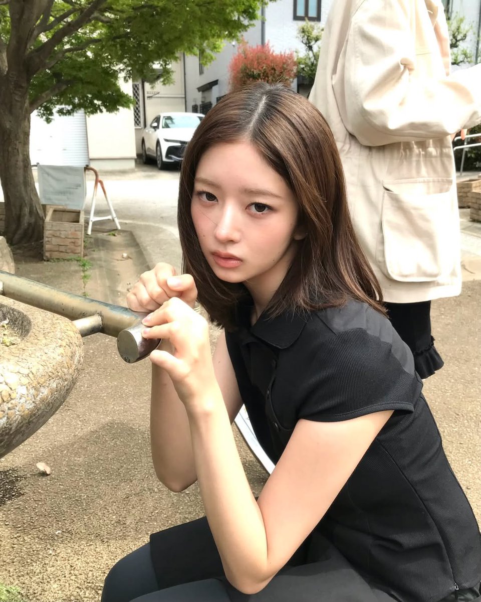 레인 tweet media