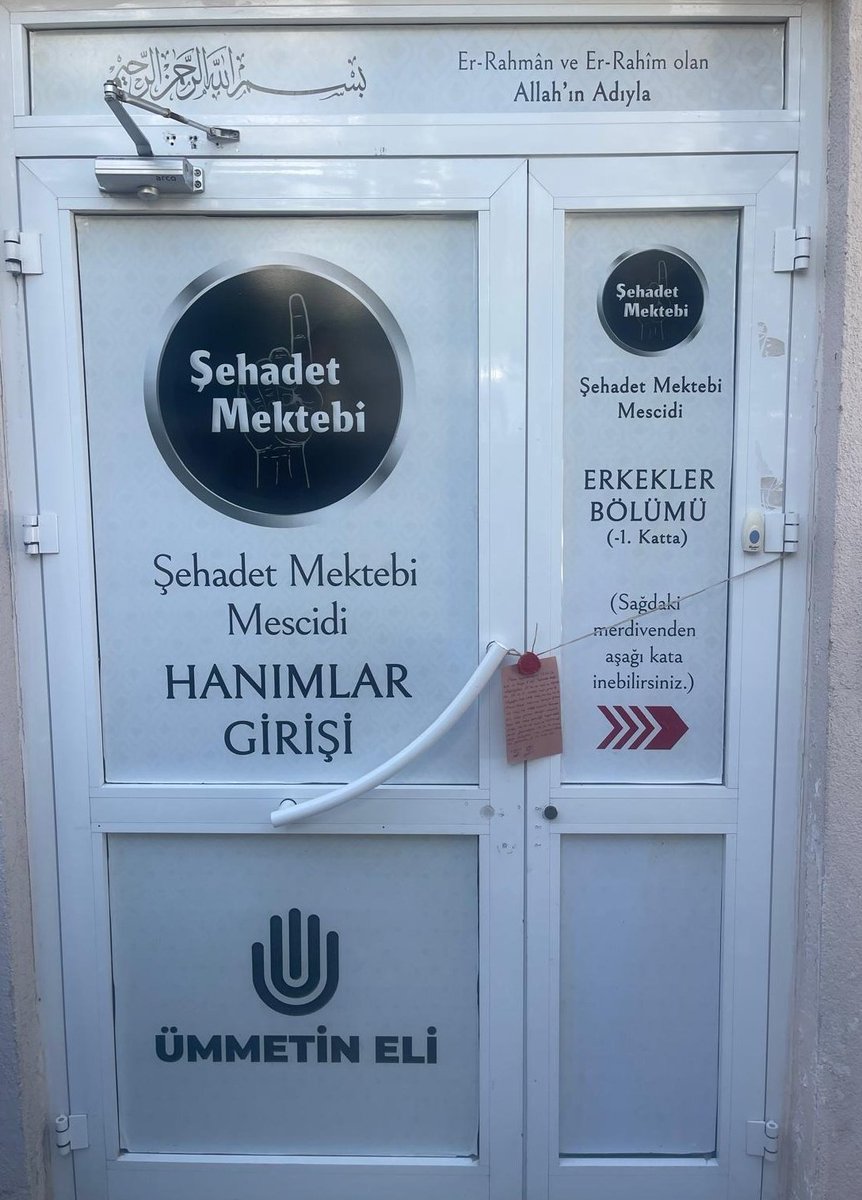 hak_eren_'s tweet photo. Hükümetin ilan ettiği aile yılında, sapkın dernekler yurt dışlarından fonlandıkları halde faaliyet yürütürken İslami dernekler kapatılıyor. https://t.co/TgmbCgFKcw