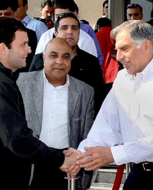 RealHistoryPic's tweet photo. Prime Minister congratulating his best friend after hearing USA DOJ might drop bribery case criminal charges against him. (2024) https://t.co/6Nudb16Nkk