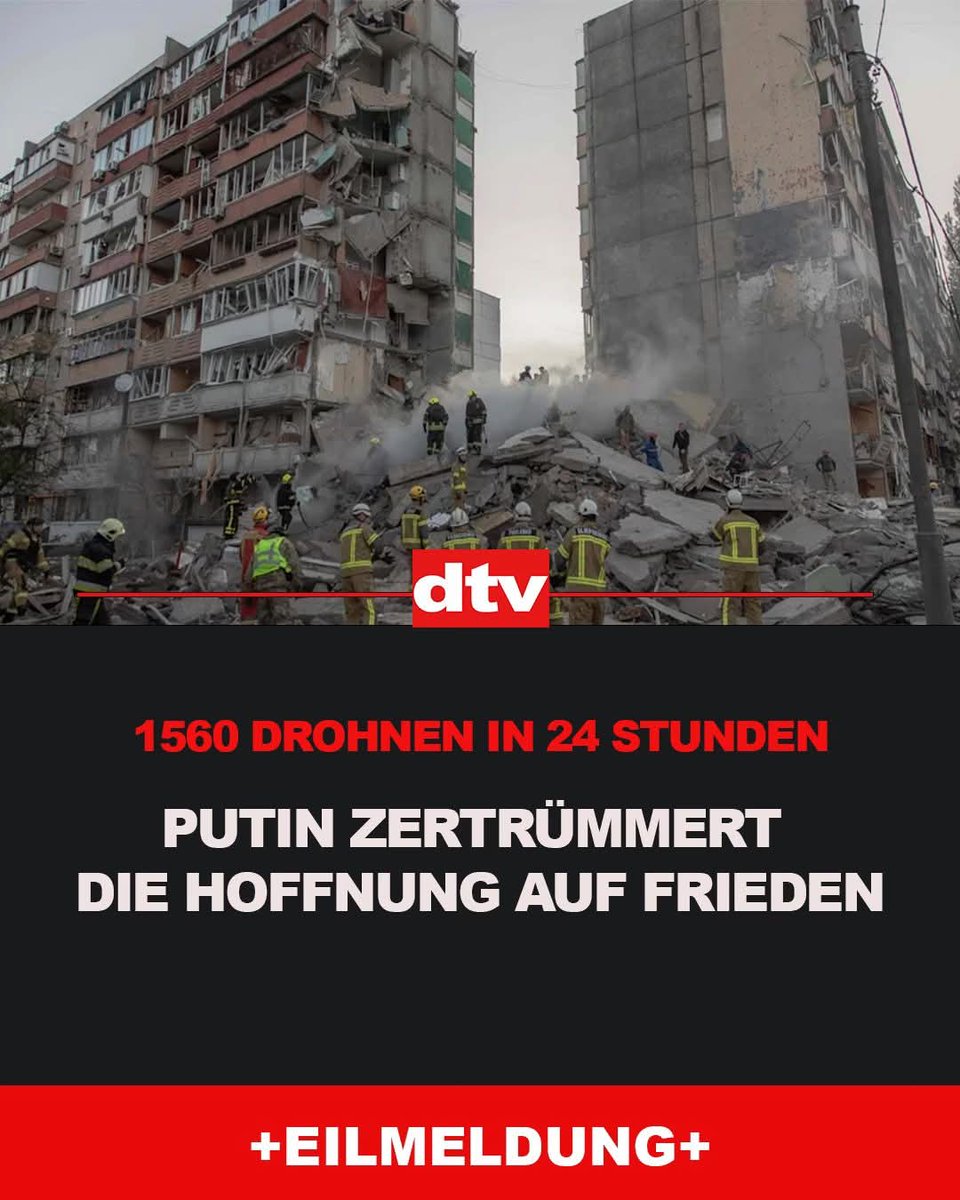 watchtheworldhh's tweet photo. #putinwarcriminal ist und bleibt ein verlogener arxxx @MarkelGerald @maxotte_says @JohannesVarwick ... das meint er mit #frieden https://t.co/oshublb0rL