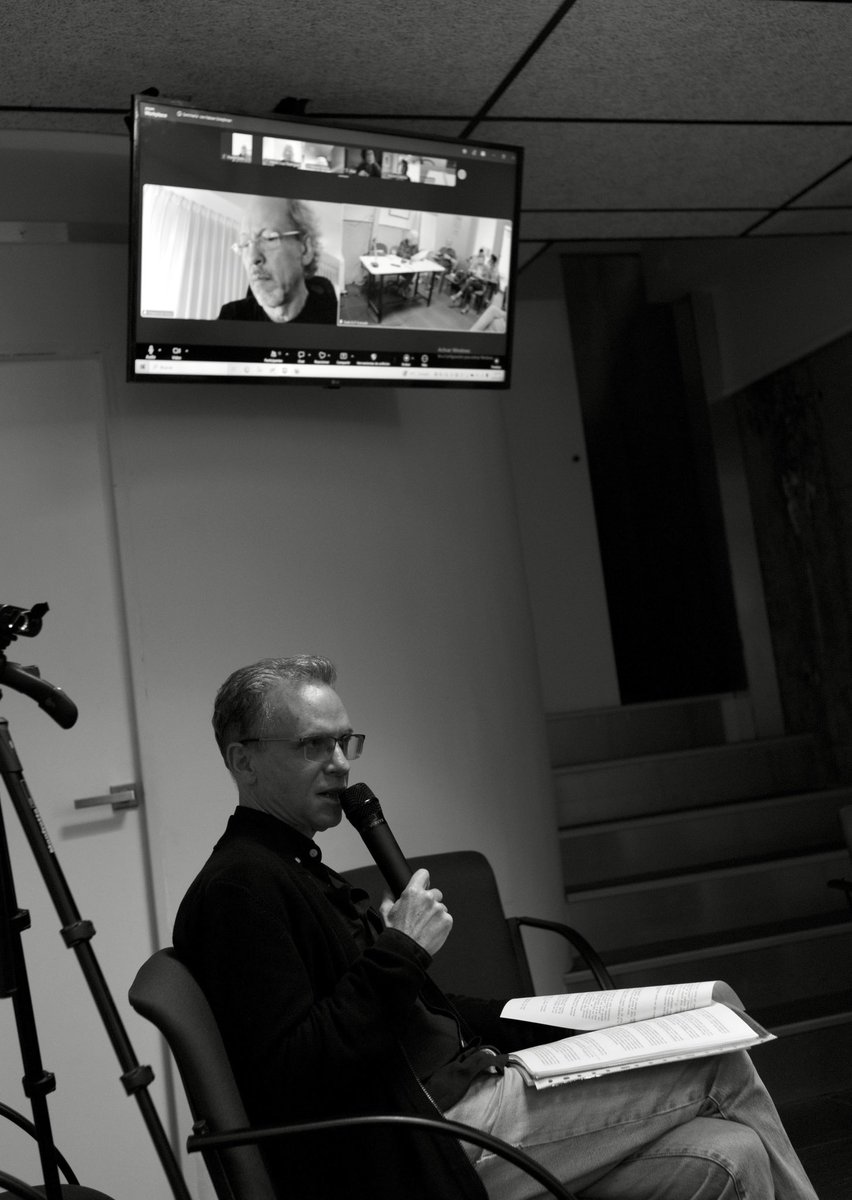 ICF_Granada's tweet photo. Genial Fabian Schejtman en el Seminario del Campo Freudiano en Granada dedicado al capítulo XIII del Seminario IV de Lacan: Del complejo de castración https://t.co/4WlhzQzSdZ