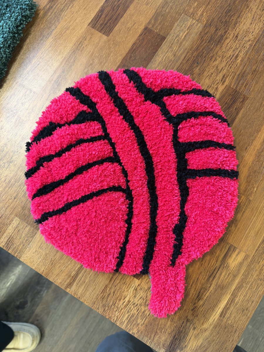 knitting_son's tweet photo. 뜨광인의 터프팅 결과물 https://t.co/yQdxeghddq