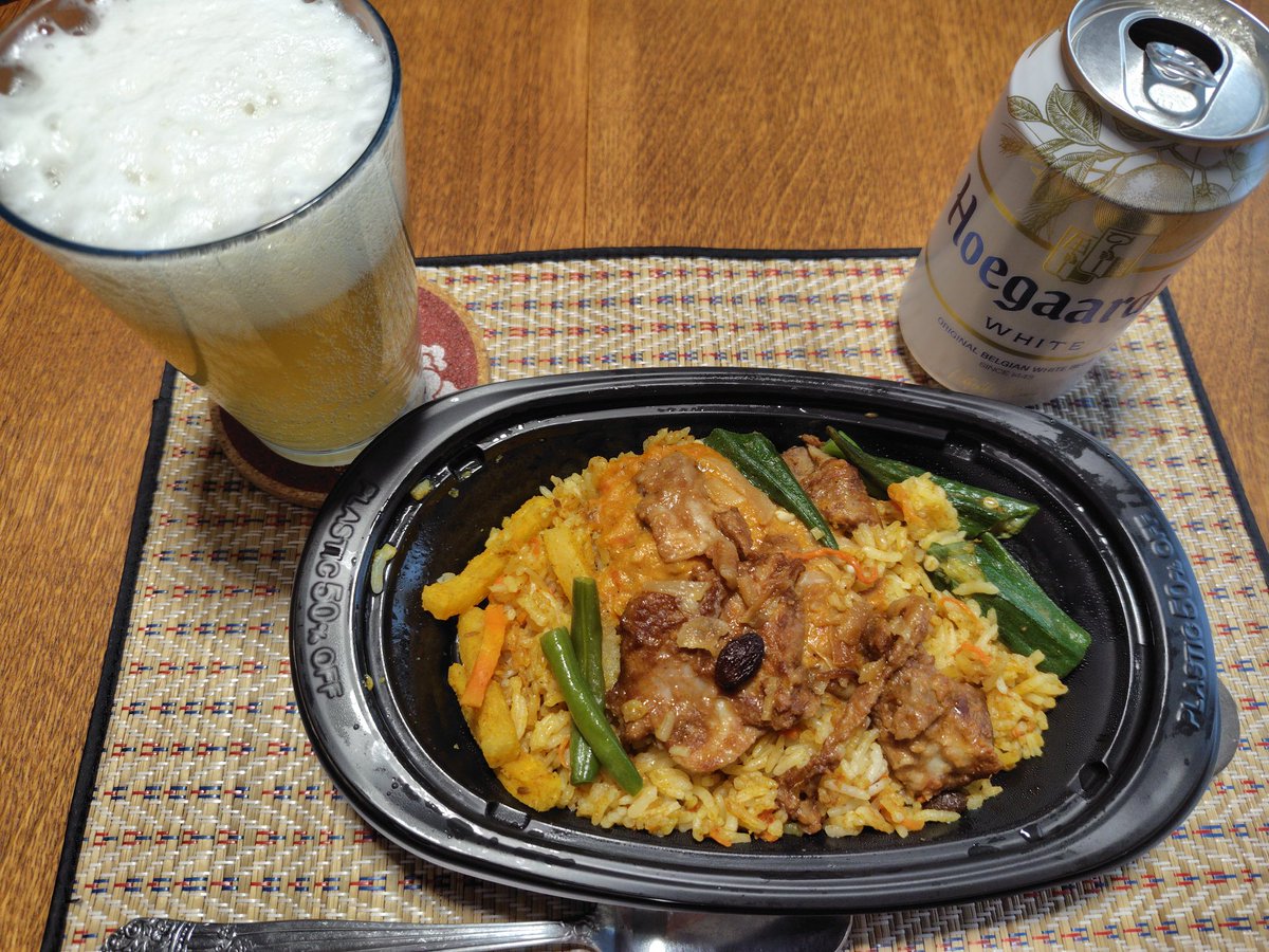 NobuKnob's tweet photo. すんごい遅い昼めし。夜めしぢゃね？ https://t.co/qyCZ1ALJfF