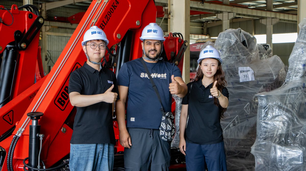 LiftBob3672's tweet photo. BOB-LIFT welcomed customers from Algeria to our factory for an on-site visit.they learned more about our production process, product details, and manufacturing strength.
#BOBLIFT #FactoryVisit #AlgeriaCustomer #CustomerVisit #CraneManufacturer #TruckMountedCrane #LiftingEquipment https://t.co/GVKGoZOzof