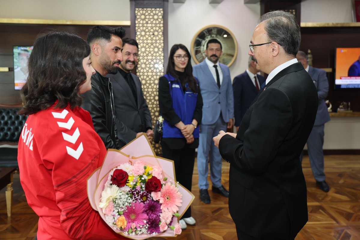 Siirt Valiliği tweet media