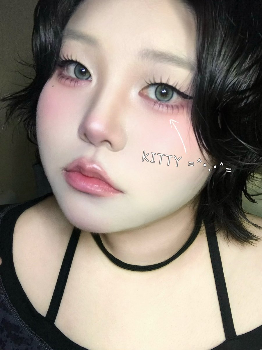몬싱이 tweet media