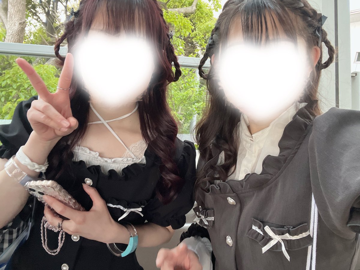 もも tweet media