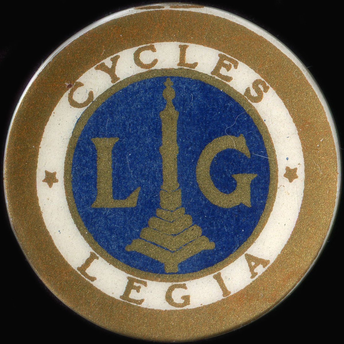 monnaie_de's tweet photo. Timbres-monnaie Cycles Legia (Herstal) https://t.co/a806R0lsYF via @monnaie_de timbre de 50 pfennig sur fond bleu dans une capsule en celluloïd de 32,5 mm et 0,50 gramme, très rare. https://t.co/W5DE4Ky1wg
