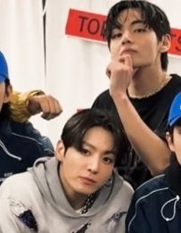 𝐑★𝐜𝐡⋆.𐙚🐰🧸 tweet media