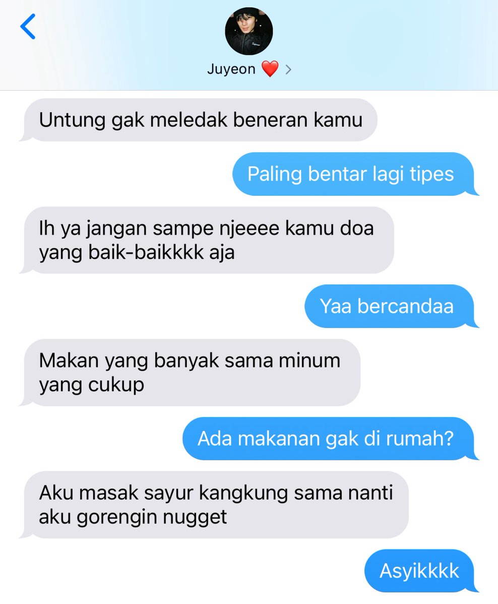 ansaenero's tweet photo. Belum afdol kalau belum pernah keramas di kantor https://t.co/iK9LO37E6E