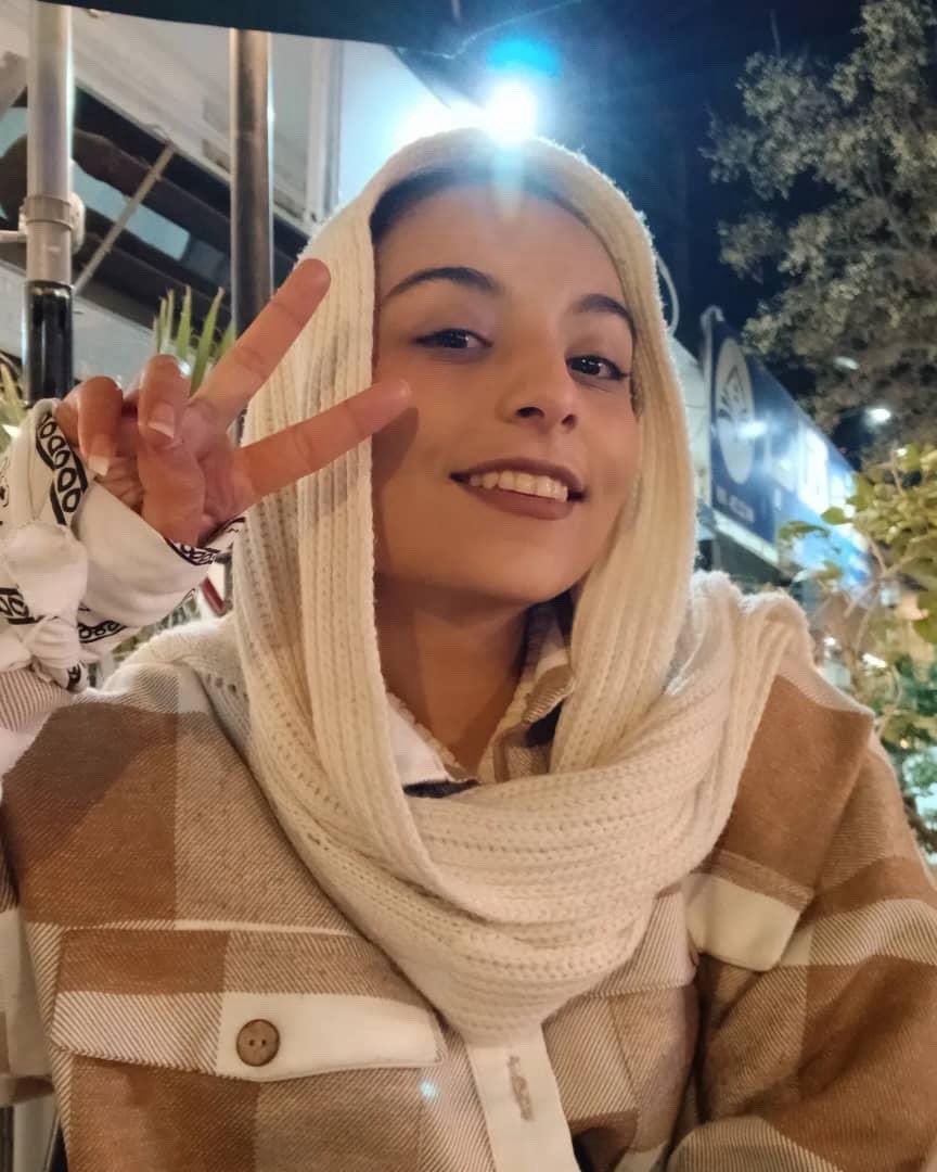 sara amiriy tweet media