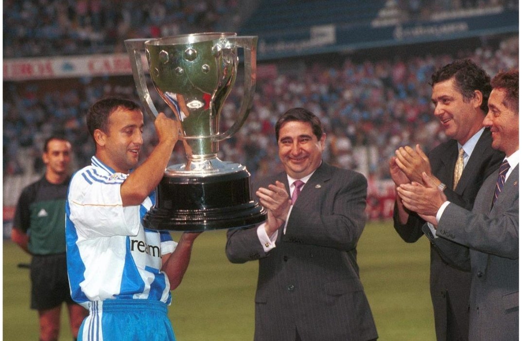 Las mascotas del Depor de Afouteza tweet media