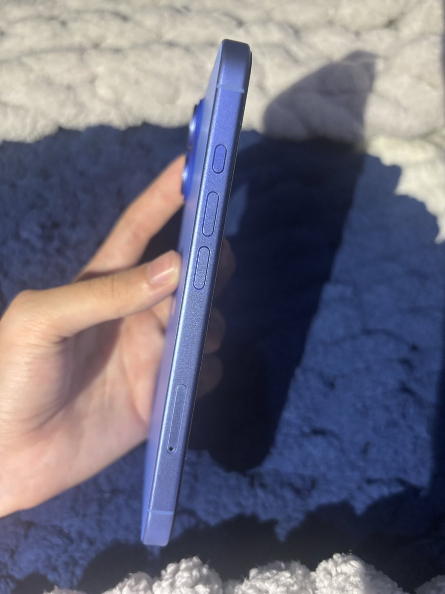 dede_mint's tweet photo. WTS IPHONE 16 BLUE 128GB
•SECOND RESMI IBOX GARANSI ON SAMPE JANUARI 2027
• FULLSET
• MASIH SEPERTI BARU 
• MULUS NOMINUS
• SEMUA FUNGSI NORMAL NO PANIC FULL NO KENDALA
• LOKASI BANDUNG TIMUR
12,9jt YANG NEGO JAUH GA AKAN DIRESPON! https://t.co/nyIM6B5Rjo