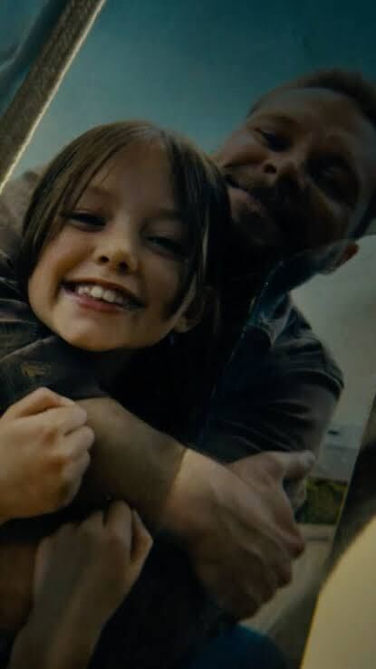 Hachi19821110's tweet photo. 『THE MUMMY／#ザ・マミー 棺の中の少女』

可愛らしい娘ケイティが誘拐されて8年…
棺の中でミイラ化した姿で発見される⚰️

そんな悲劇的な出来事は始まりに過ぎず
更なる絶望的な展開が待ち受けている

製作はジェームズ・ワンやジェイソン・ブラム
まるでウォーレン夫妻と縁のなかった『死霊館』

監督はリー・クローニン
子供への容赦のなさが
『死霊のはらわた ライジング』を彷彿とさせる

エンタメ性が高く総合的にも大満足
類を見ないほど痛々しい爪切りシーンも必見‼