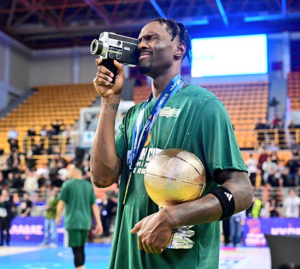 Giannis Babalis tweet media