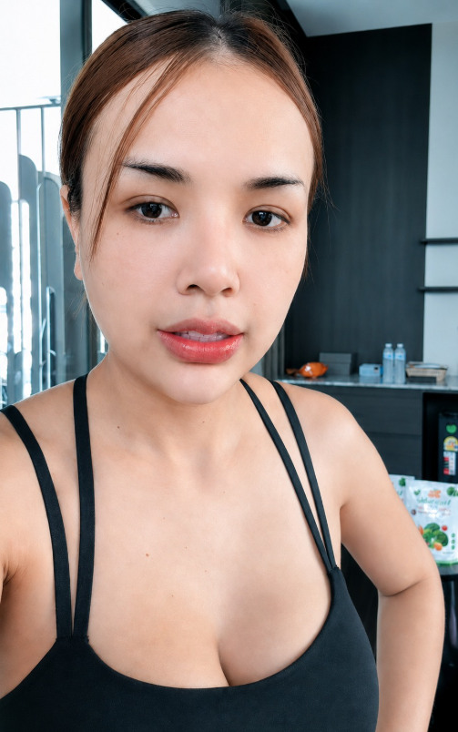 krm888203666's tweet photo. เจนนี่ได้หมดถ้าสดชื่น อือหื้อ!! ฟิตหุ่นแซ๊บทุกวัน!!🥰 https://t.co/WQ2lrbA4w3