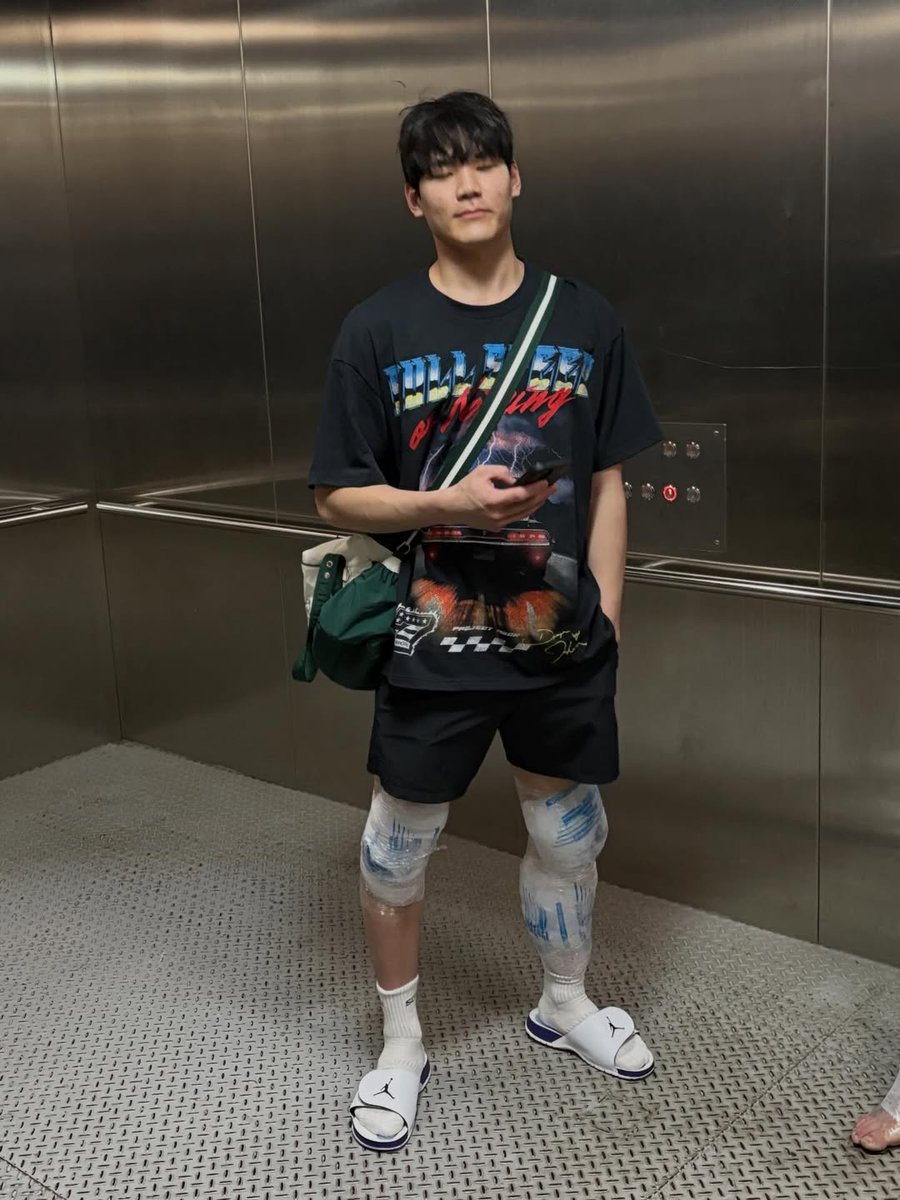 로비 🩵 tweet media