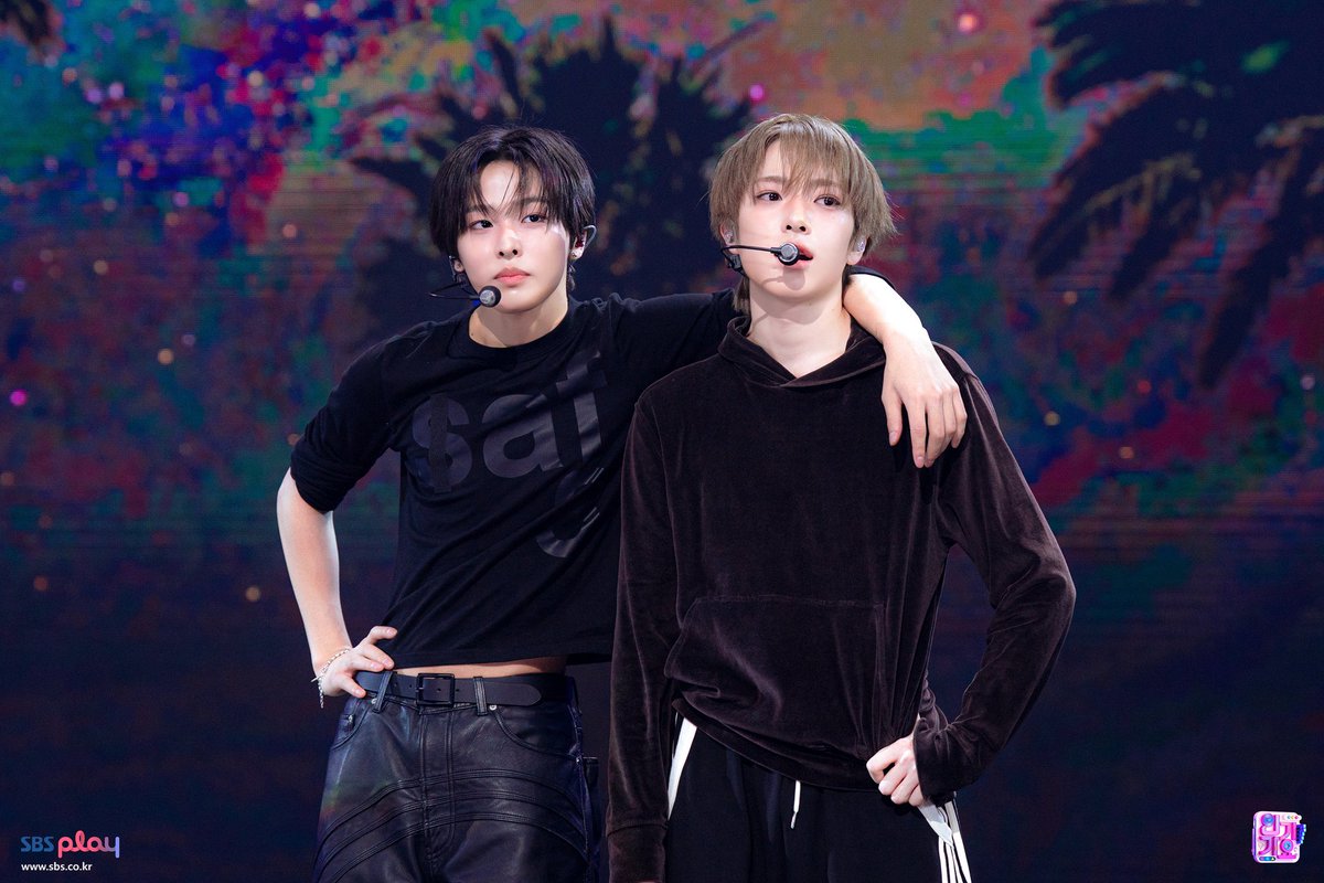 리쿠사쿠 아카이브 tweet media