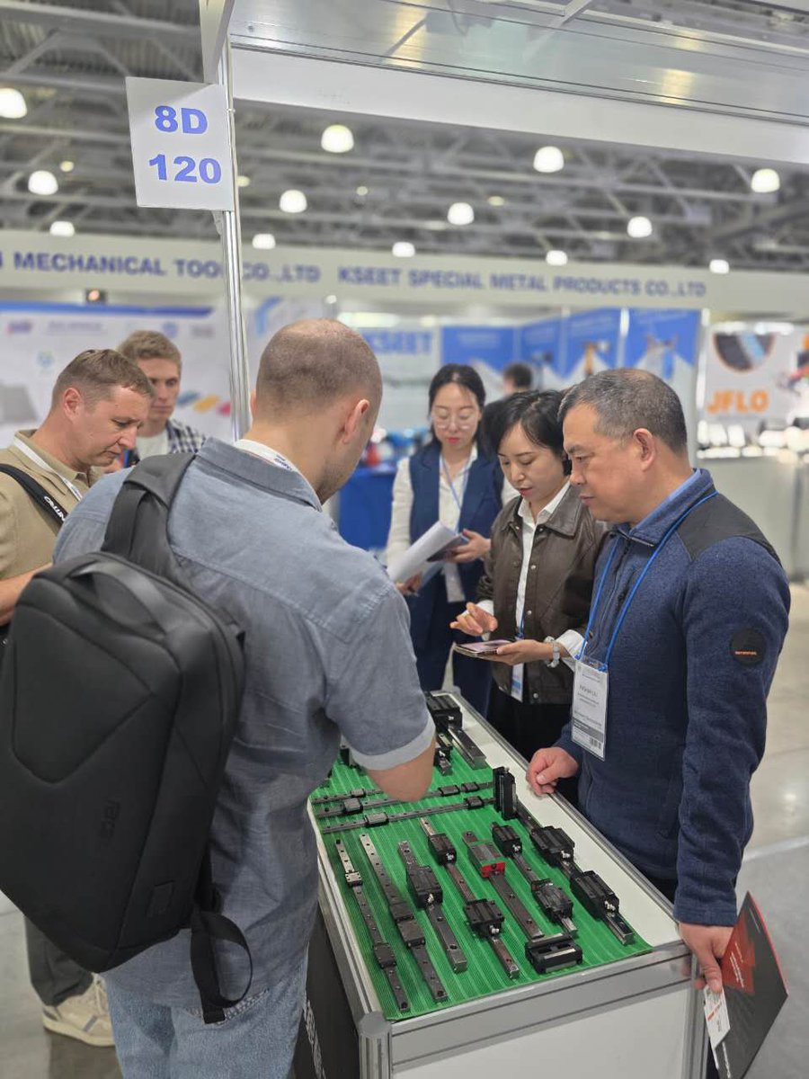 linearguideway's tweet photo. At Metalloobrabotka 2026 in Moscow (May 12–15, Booth 8D120)! ⚙️ Meeting partners on precision linear motion &amp; automation. Thanks for visiting! sales01@pyglinear.com 

#PYG #automation https://t.co/e4VNkwecBO