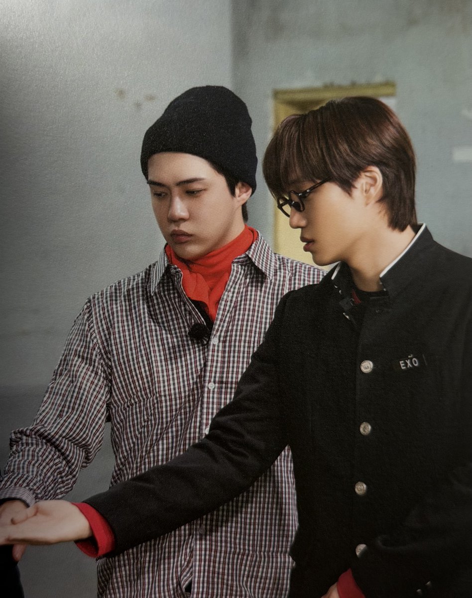 히 tweet media