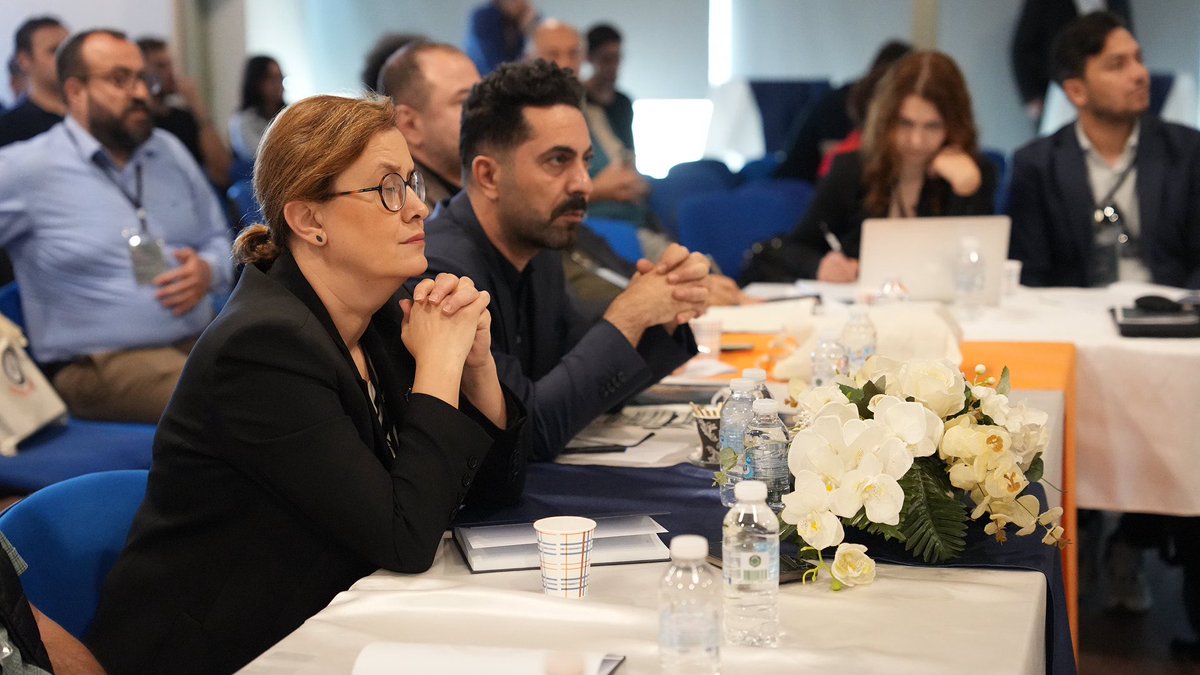 İzmir Demokrasi Üniversitesi tweet media