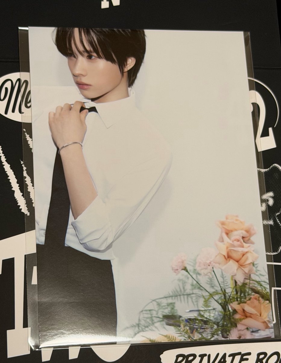 scogb1's tweet photo. TWS NO TRAGEDY ROMEO CAT ver weverse 特典 ブロマイド 交換

求 ジフン

譲 ギョンミン

交換可能な方リプまたはdmお願いいたします🙇🏻‍♂️ https://t.co/NREHK6AmFC