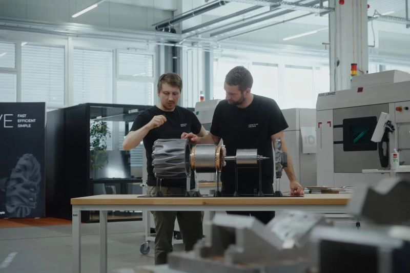 CREATE_EDU_PROJ's tweet photo. ⚡ Next-gen electric motors are being built faster &amp; smarter!

Additive Drives, based in Dresden (Germany), uses #3DScanning with @HMetrology #ATOSQ to speed up development and ensure absolute precision.

Read the full report 👉 https://t.co/W5XgXiFtS7 https://t.co/St700gJ5Rh