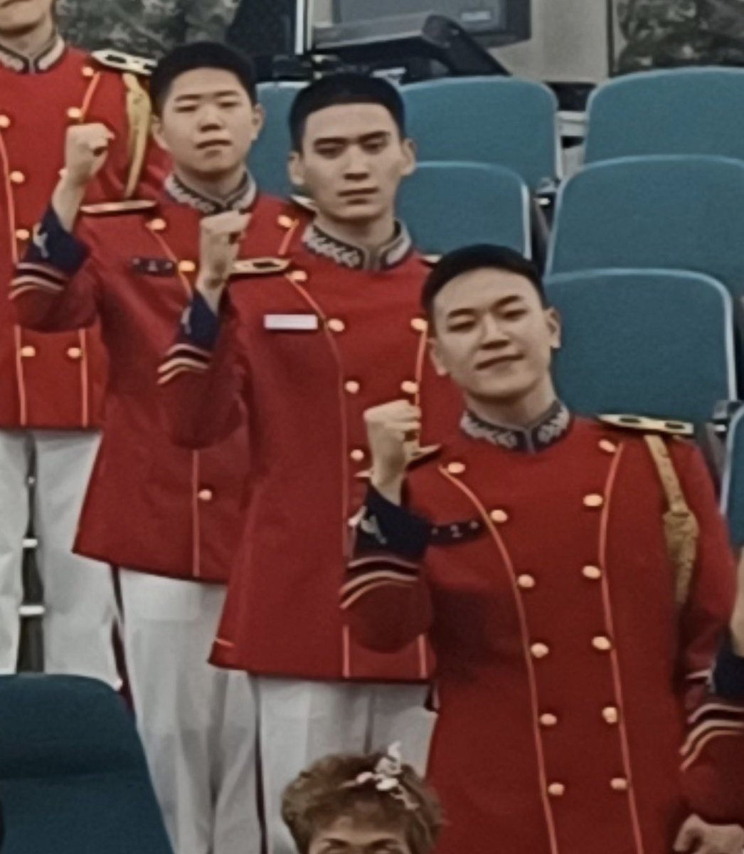 youknow0228's tweet photo. 260514 대한민국 ROTC 22기 한마음대회

🔗 https://t.co/BBFPpskxCk

고화질!! 드디어 얼굴 보인다😍
(보내주셔서 감사합니다🥹♡♡)

#유태양 #YOOTAEYANG #ユテヤン #SF9 https://t.co/lt62SRkXGs