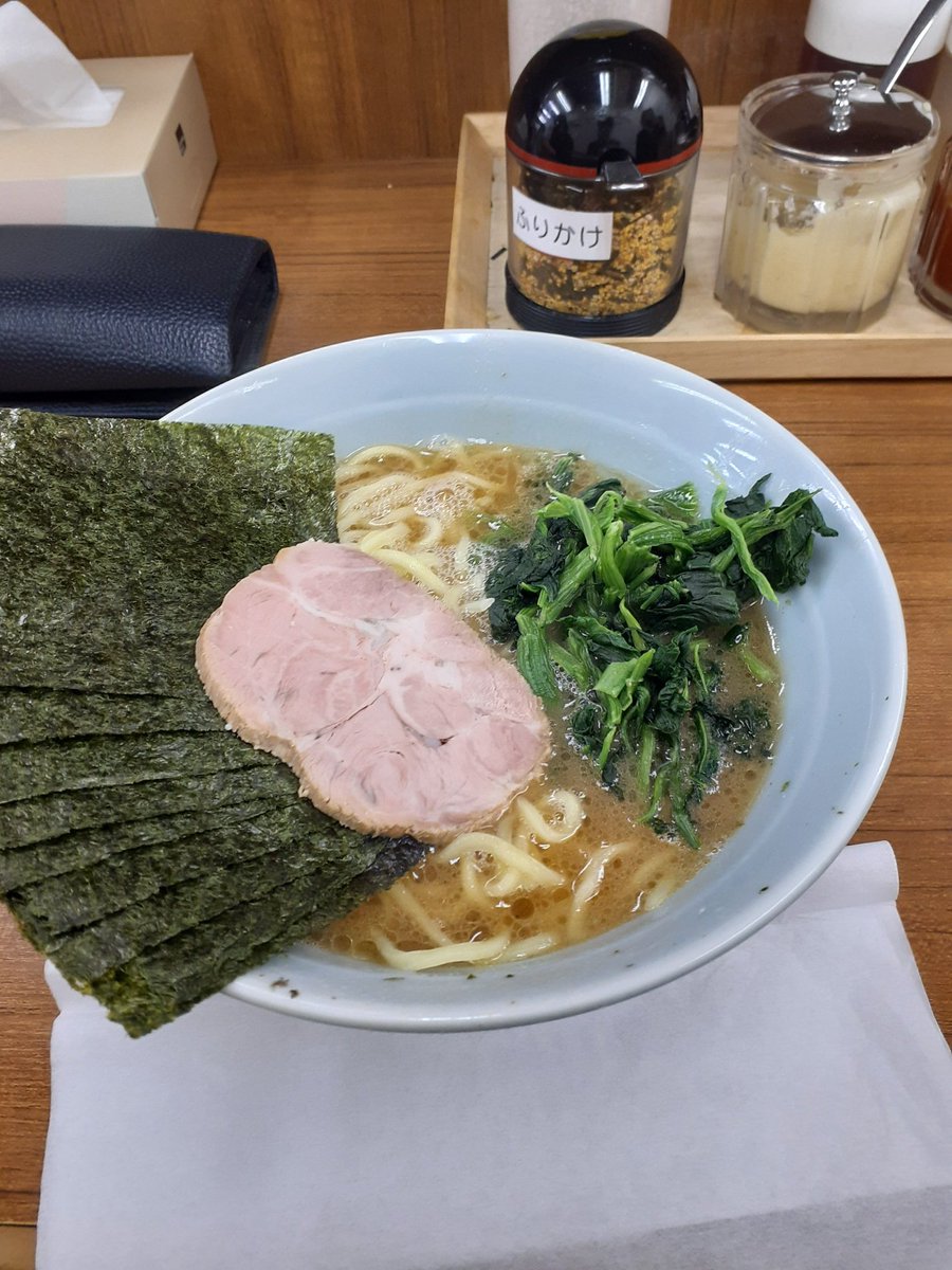 KGぽち tweet media