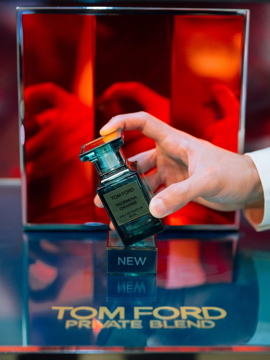 aboutmarkpakin's tweet photo. 260515 #mmarkpkk IG update
The ultimate hot-weather luxury scent. 🍹✨
Discover your summer escape with Tom Ford’s Taormina Orange at King Power Duty Free, SVB Airport.
#kkramm
#TOMFORDBEAUTY #TFTAORMINAORANGE #TFSOLEIL https://t.co/CXxJ9Cue1a