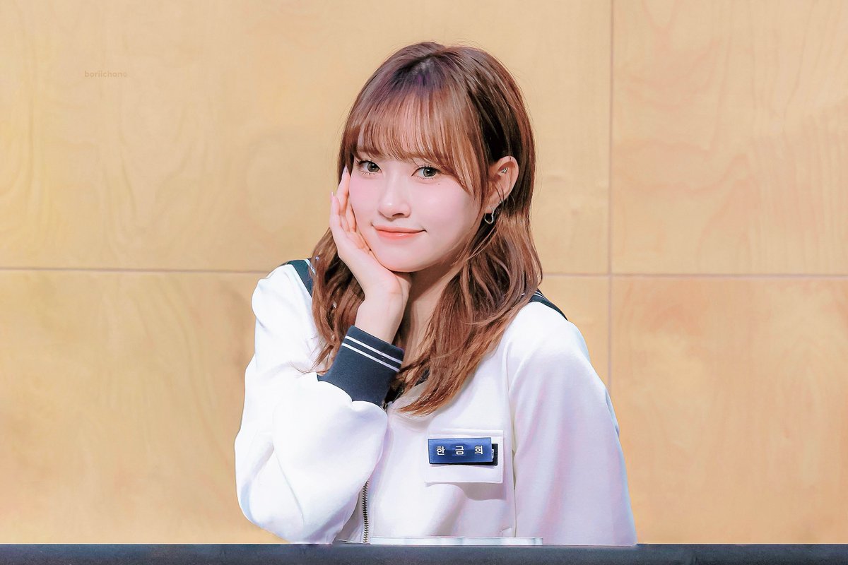 boriichan's tweet photo. 260410 #첫사랑 #CSR #금희 #GEUMHEE https://t.co/OTO5n27sUJ