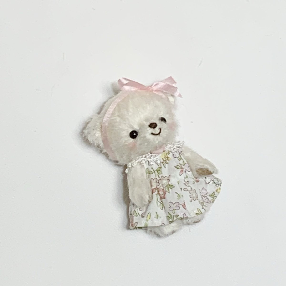いっぱい笑顔のちび白熊ちゃんが生まれたよ〜！🧸✨ 身長6.7㎝の