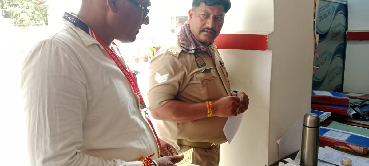 acbi_up's tweet photo. “#जनपद गाजीपुर थाना #करीमुद्दीनपुर में हमारी ACBI टीम द्वारा संदिग्ध गतिविधियों एवं मौके से वाहन छोड़कर फरार हुए व्यक्तियों के संबंध में प्रार्थना पत्र दे दिया गया है।
कृपया मामले की निष्पक्ष जांच कर आवश्यक विधिक कार्रवाई सुनिश्चित करने की कृपा करें।
इवेंट आईडी: P15052612897
@ghazipurpolice @Uppolice @IgRangeVaranasi @acbimeerut @krishna_mohan25