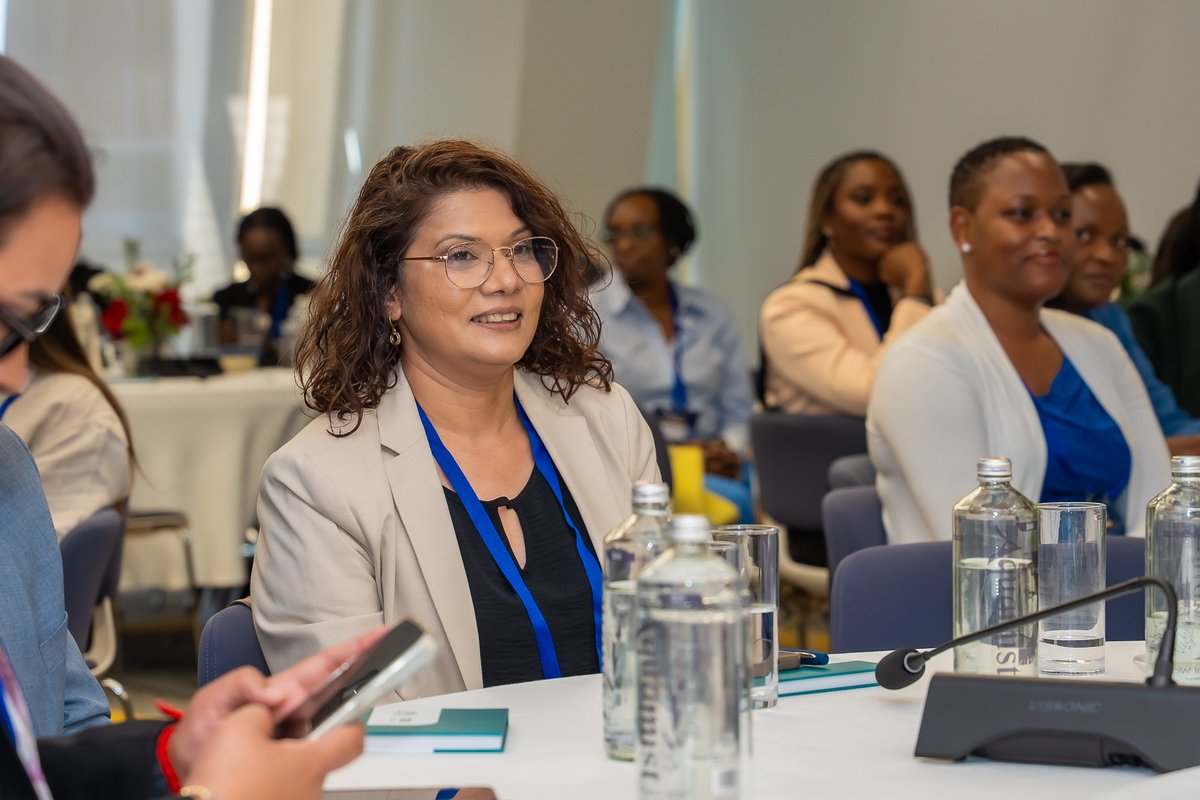 AbsaKenya's tweet photo. We were also pleased to have our Head of Financial Institutions Sector, Lilian Maina, join fellow industry leaders as a panellist during the sessions.
#YourStoryMatters #InvestedInYourStory #WomenInBanking #TransactionBanking #TradeFinance
3/4 https://t.co/hkHbDNDMmL