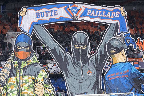 MHSC_ULTRAS's tweet photo. 🏆 33ème journée de Ligue 2 
📢 Butte Paillade 1991
⚽️ MHSC vs CF63 
📅 02/05/2026 

🎂 A l’occasion du dernier match de cette saison, la Butte Paillade fêtais ses 34 ans ! 🧨

#MHSCCF63 

(1/4) https://t.co/RH07BOpOXn