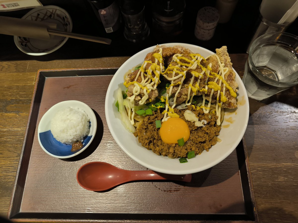 えくれあん tweet media