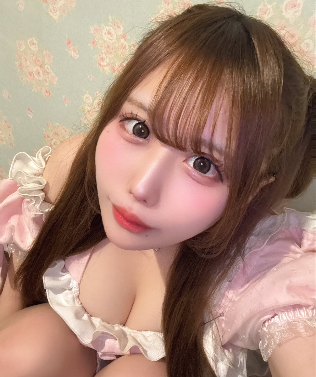 ぴにゃ tweet media
