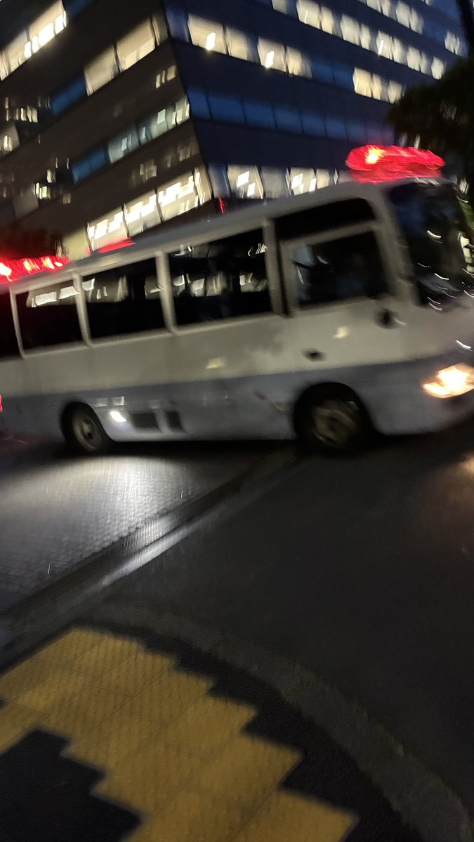 家の布団で寝てたい同盟 tweet media