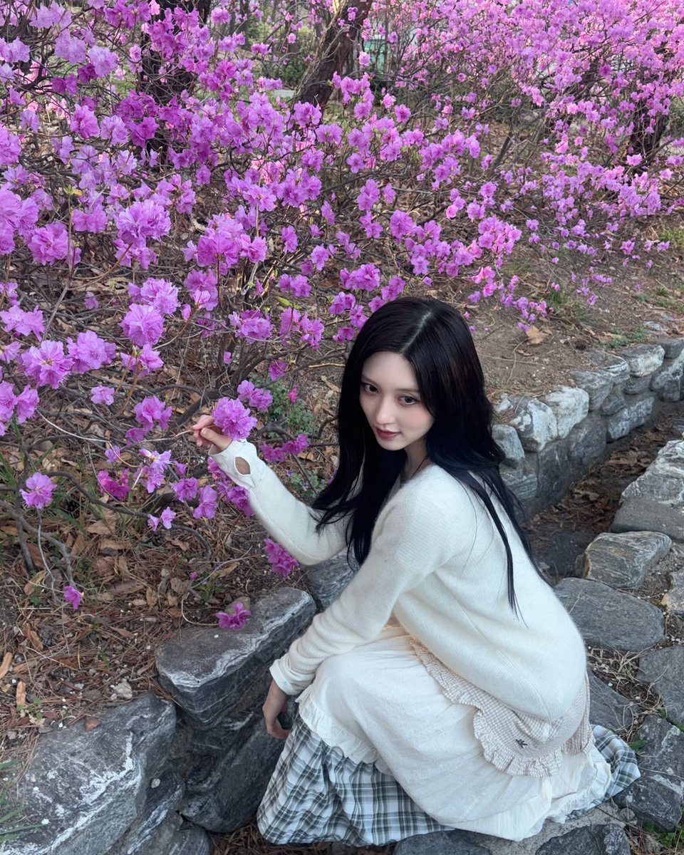 GAEUL PH tweet media